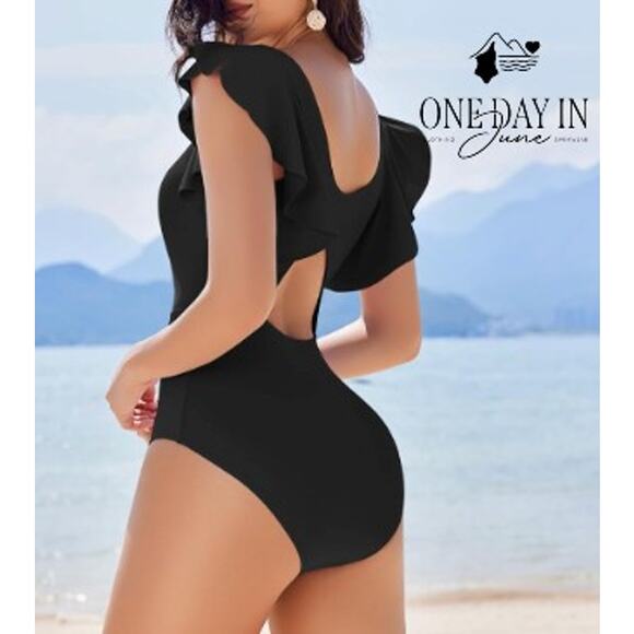 Aimage Ruffle Shoulder Keyhole One Piece Swimsuit Size XL - Picture 1 of 7